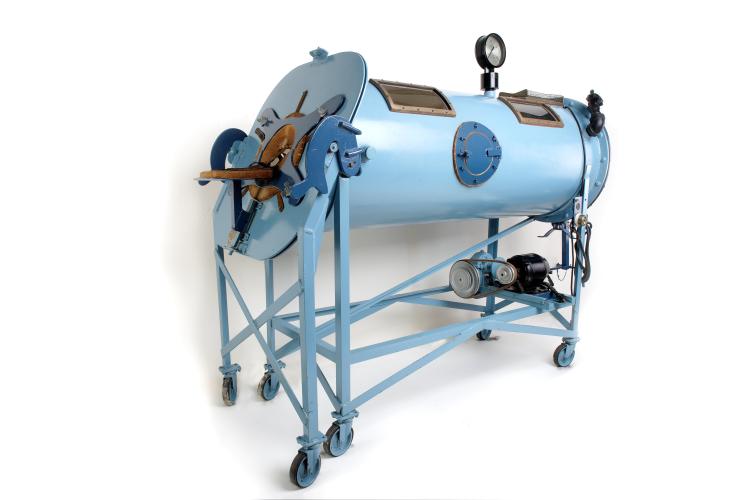 Emerson Iron Lung machine used to keep polio patients alive from 1931. Division of Medicine and Science, National Museum of American History, Smithsonian Institution.