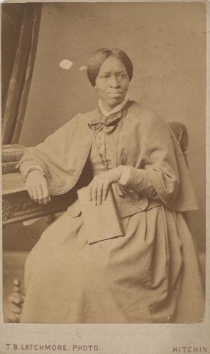 Sepia photo of Amanda Smith